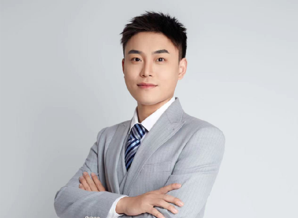 引擎事業(yè)5群咨詢(xún)總監(jiān)